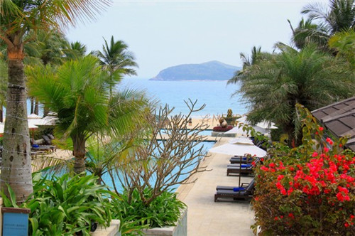 乐安县加盟炸鸡哪些项目比较适合新手，傻瓜大鸡排加盟在乐安县开店有哪些优势