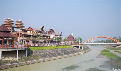 董记霸王卤在卤味熟食市场上的发展如何，加盟董记霸王卤正常几年盈利