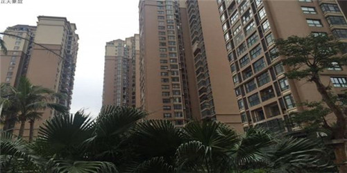 抖音怎么播服装（抖音服装道具拍视频怎么弄）